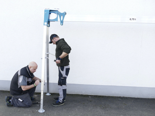 Dielenský portálový žeriav | Conncept.cz<br>Dielenský portálový žeriav - montáž žeriava