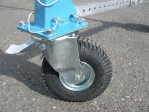 Mobilný dielenský portálový žeriav | Conncept.cz<br>Mobilný dielenský portálový žeriav - terénne kolesá s pneumatikami