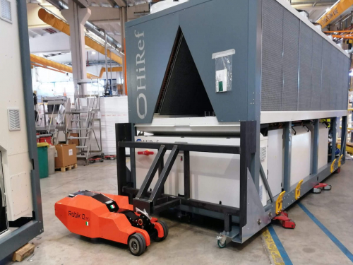 Elektrický tahač ROBIK Q30<br />Převážení kontejnerů pomocí elektrického tahače ROBIK Q30