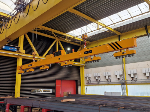 Bateriový magnetický systém na manipuláciu s profilmi - HBEPS