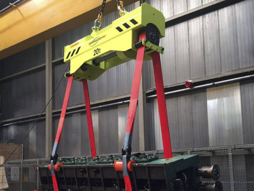Turnover lifting beam with fixed pulley distance -<br />Rotating lifting beam with driven pulleys and textile webbing slings